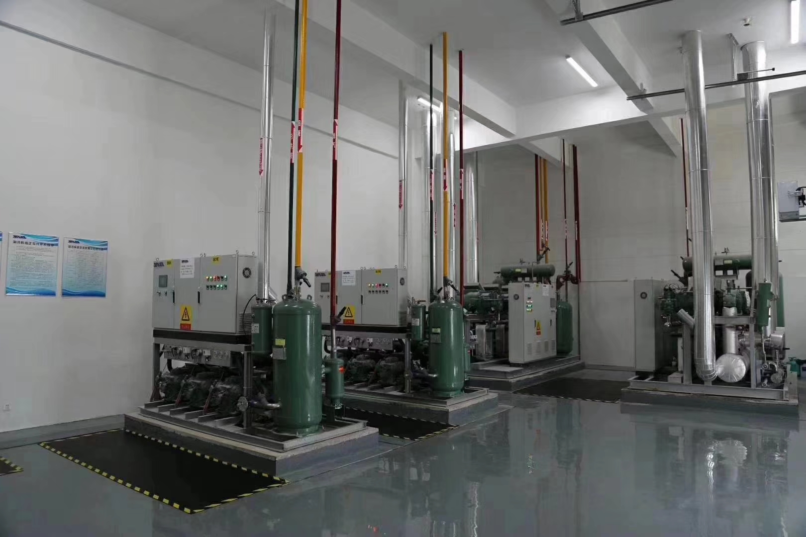 內(nèi)蒙古某客戶建造1500立方玫瑰香葡萄氣調(diào)保鮮冷庫(kù)工程案例 內(nèi)蒙古某客戶建造1500立方玫瑰香葡萄氣調(diào)保鮮冷庫(kù)工程案例