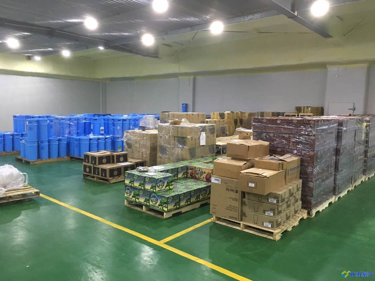 一平米酸奶冷庫造價(jià),飲品冷藏庫方案設(shè)計(jì)